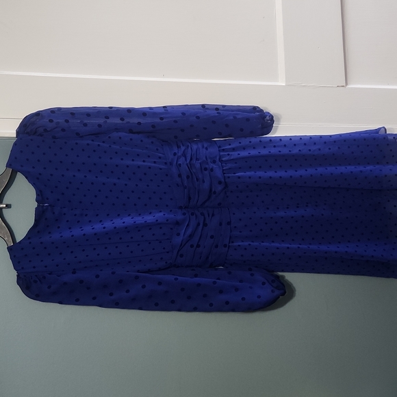 Beautiful blue dres with black dots, worn once. Excellent condition - Picture 4 of 5